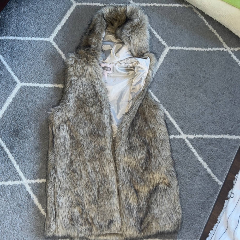 Faux fur hooded vest